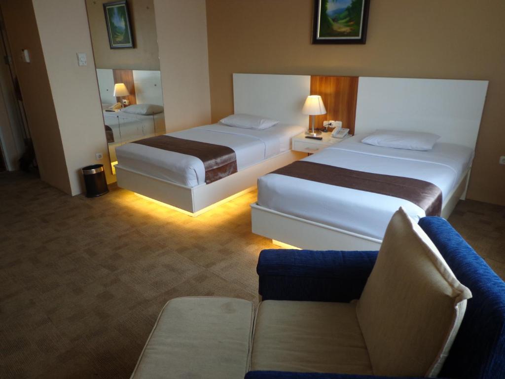 Sapadia Hotel Siantar Пематангсіантар Номер фото